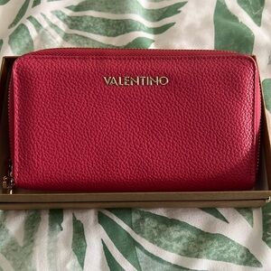 Valentino wallet